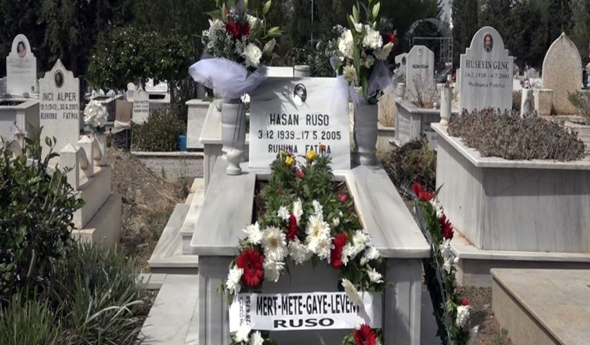 Hasan Ruso 20’inci ölüm yıldönümünde kabri başında anıldı