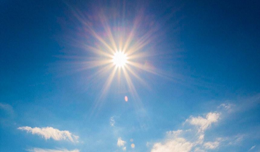 Hava genellikle az bulutlu, en yüksek sıcaklık iç kesimlerde 35-38, sahillerde 31-34 derece dolaylarında olacak