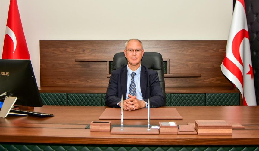 Hasipoğlu, FETÖ darbe girişimi ile Kıbrıs darbesinin yıldönümü dolayısıyla mesaj yayımladı