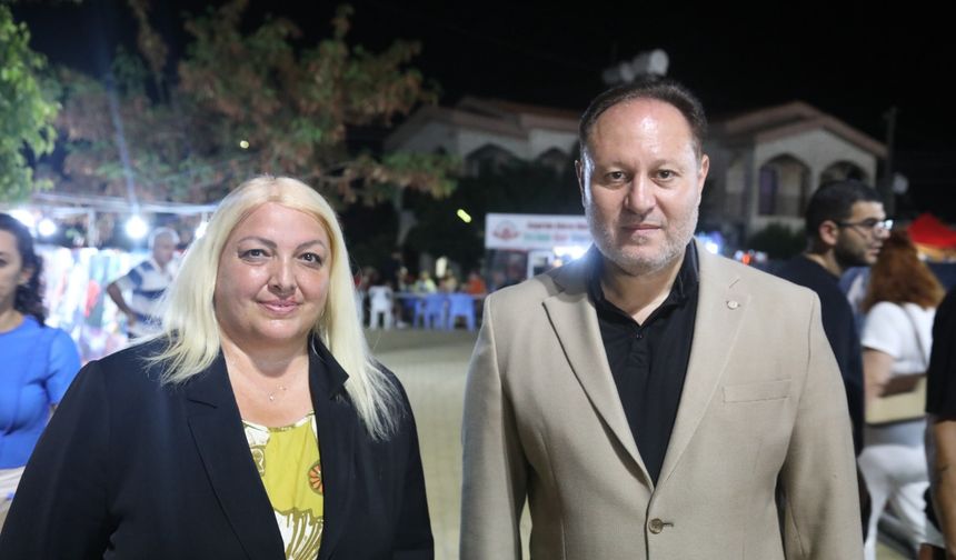 Öztürkler, 63. Mehmetçik Üzüm Festivali'nin kapanışına katıldı