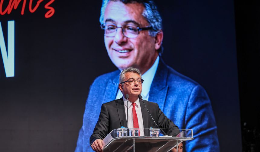 Erhürman çarşamba günü ekonomistlerle buluşacak