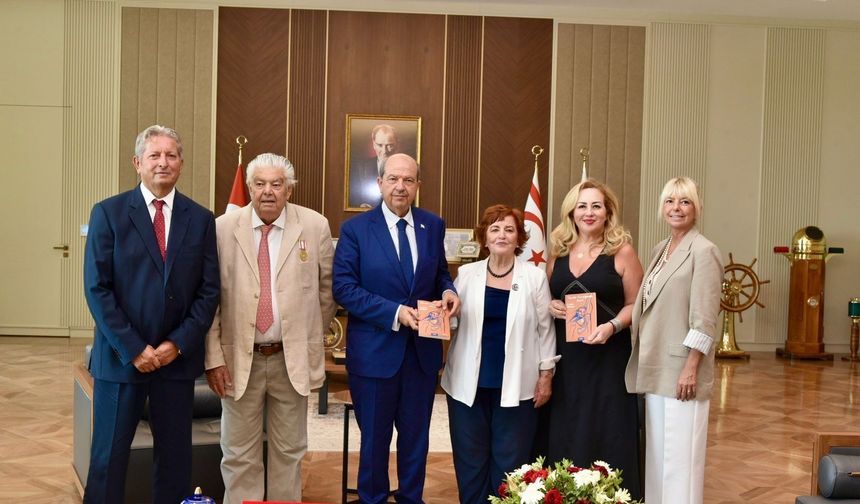 Cumhurbaşkanı Tatar, yazar Canev Dinçer’i kabul etti