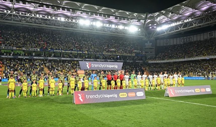 İrfan Can Eğribayat'tan büyük hata: Fenerbahçe uzatmalarda galibiyeti kaçırdı