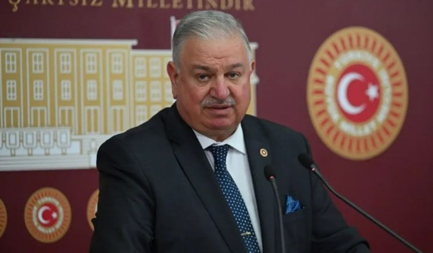 Yeniden Refah Partili Bekin, Kıbrıs'ın AB uğruna Rumların insafına bırakılamayacağını söyledi