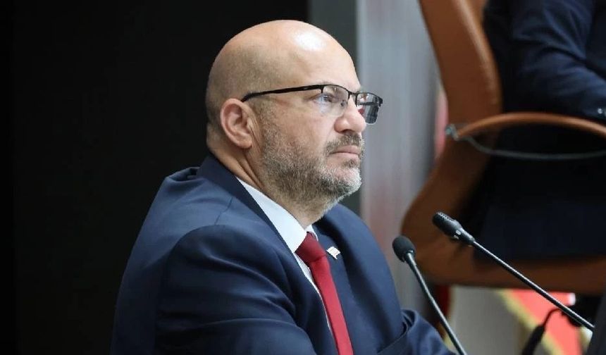 Küçük’ten oğul Arıklı’ya yanıt