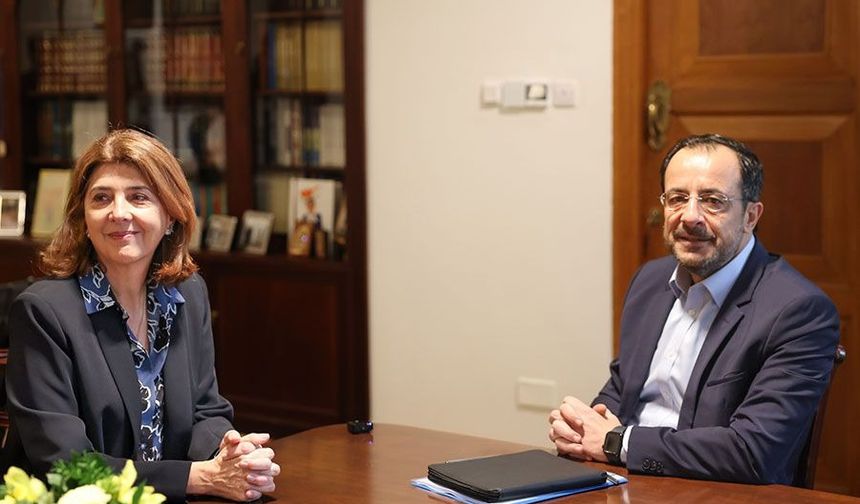 Holguin, Hristodulidis ile görüştü