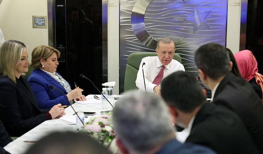 Erdoğan: Putin barış uzakta değil, onu görüyoruz