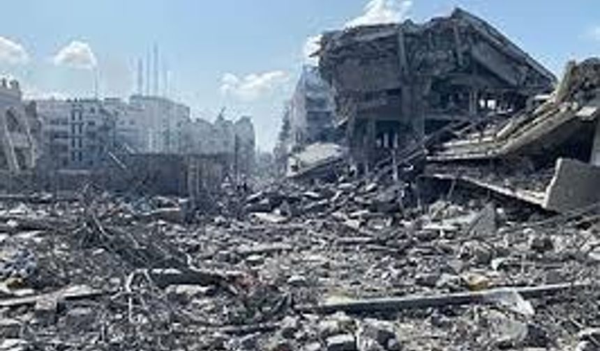 İsrail'in Gazze'ye saldırılarında can kaybı 70 bin 663'e yükseldi