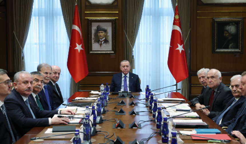 Duran: Yüksek İstişare Kurulu Toplantısı'nda Kıbrıs'taki son durum ayrıntılı olarak ele alındı