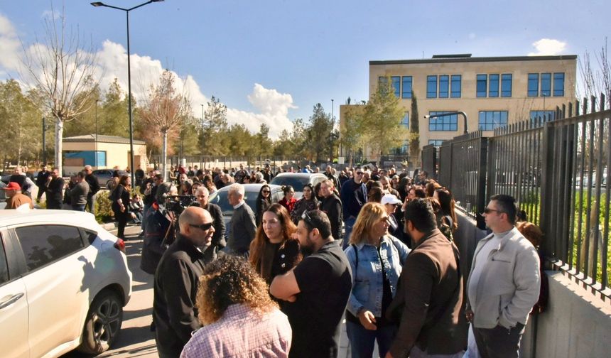 Bakanlar Kurulu, Cumhuriyet Meclisi’ndeki grevi 60 gün süreyle erteleme kararı aldı