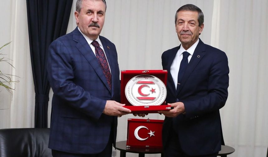 Dışişleri Bakanı Ertuğruloğlu, BBP Genel Başkanı Destici’yi kabul etti