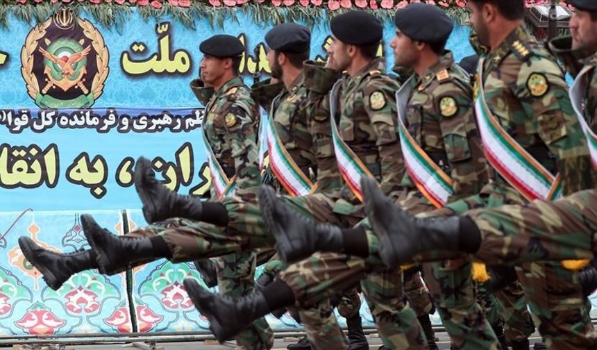 İran Devrim Muhafızları, İsrail ve ABD'ye misilleme saldırısı başlatacağını duyurdu