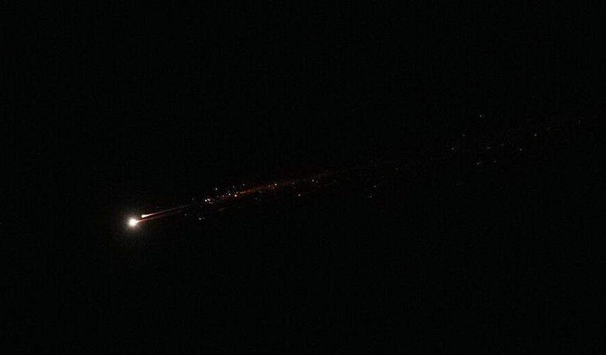 Katar: "Saldırılarda 65 balistik füze ve 12 İHA durduruldu, 8 kişi yaralandı"