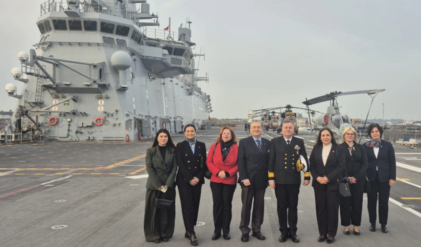 Southampton’da gurur tablosu: Türk Donanması, NATO tatbikatı kapsamında İngiltere’de