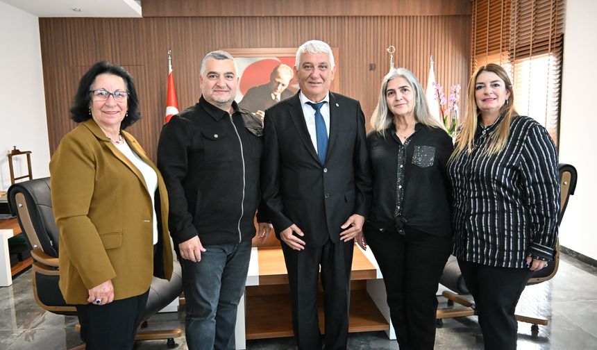 Özçınar, Çağdaş Müzik Derneği'ni kabul etti