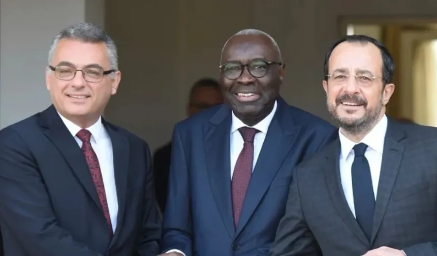 Genel grevin gölgesinde liderler görüşmesi: Yarın Erhürman ve Hristodulidis görüşecek