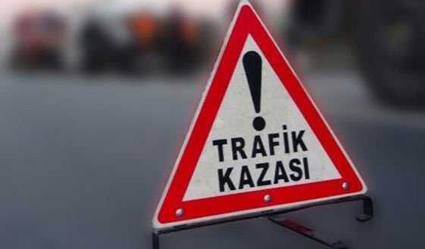 Girne'de araç yayaya çarptı