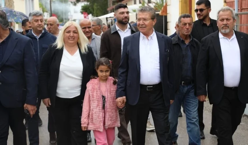 Ünal Üstel: Kültürüne sahip çıkan halklar ayakta kalır