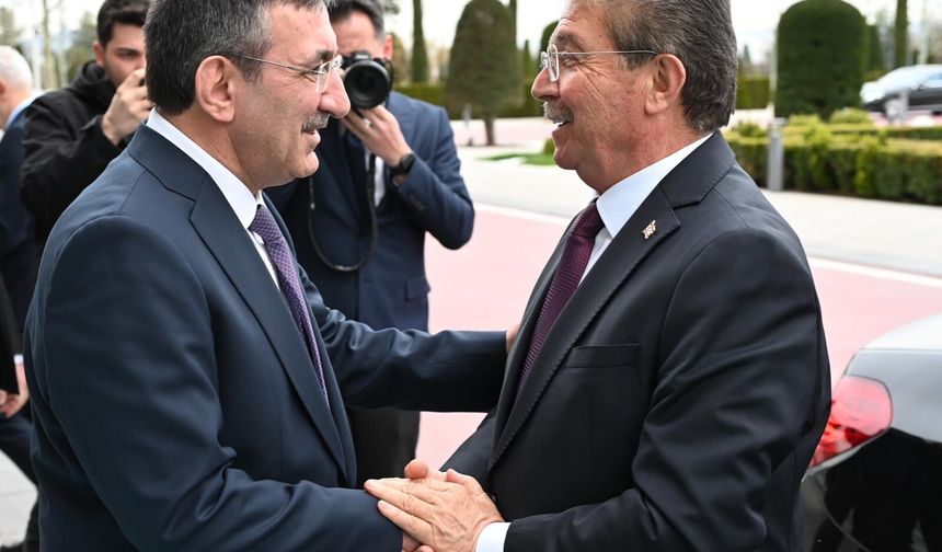 Başbakan Üstel, Ankara’da Yılmaz ile görüştü