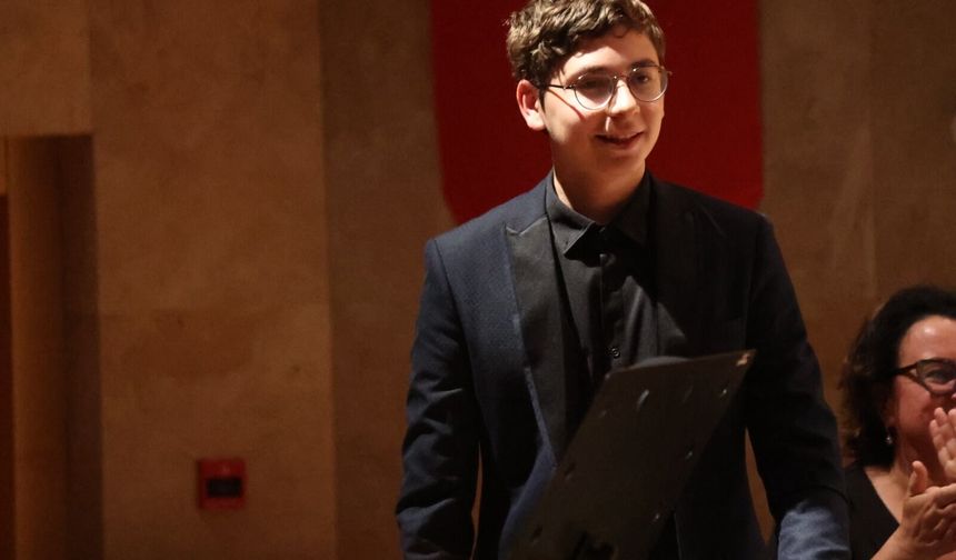 Piyanist Hasan Minalay, İspanya'da düzenlenecek piyano yarışmasında yarı finale yükseldi
