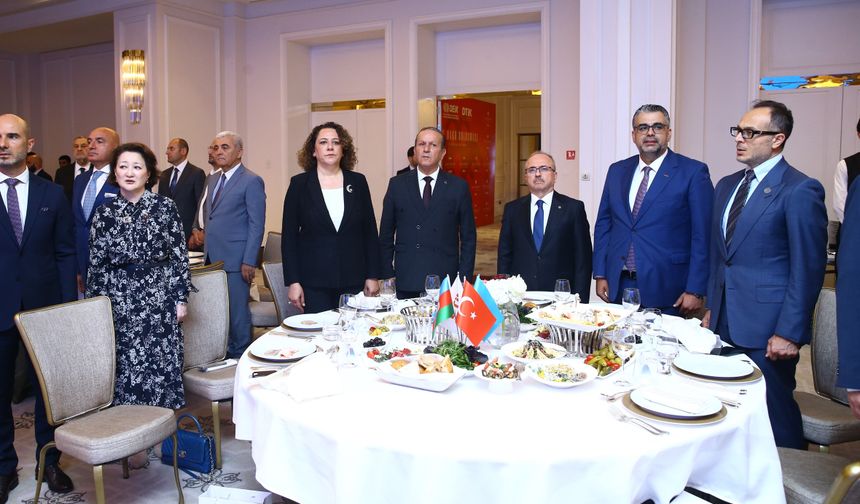 Fikri Ataoğlu, DTİK Bakü Buluşmasına Katıldı