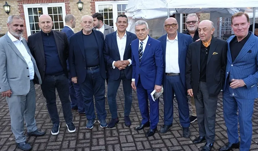 İş adamı Nural Ezel, Londra’nın VIP simalarını malikhanesinde buluşturdu