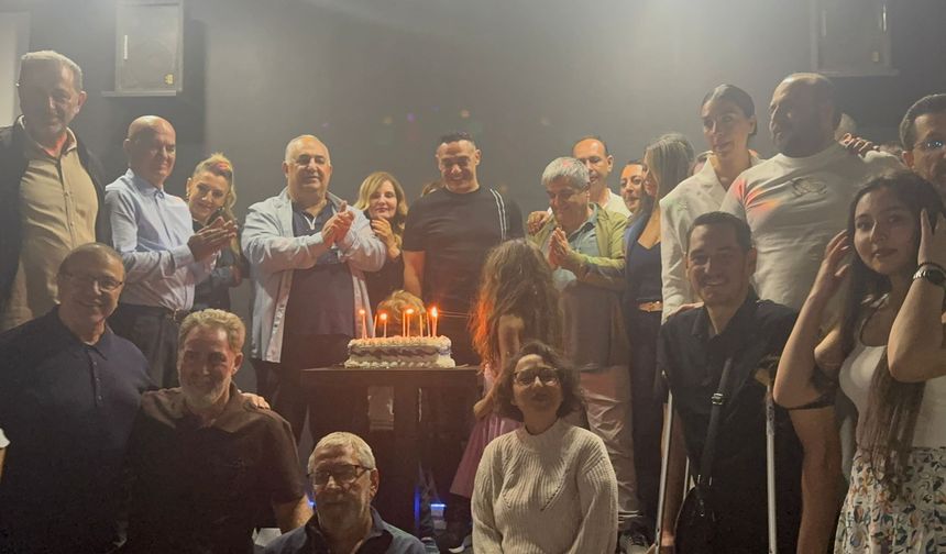 Genç TV ailesi 29. yaşını ve bir sezonun ardından gelen başarıyı kutladı
