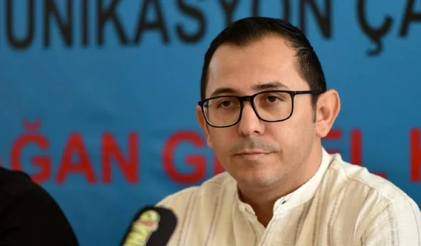 Hakan Üredi: Eğitimdeki krizin nedeni plansızlık