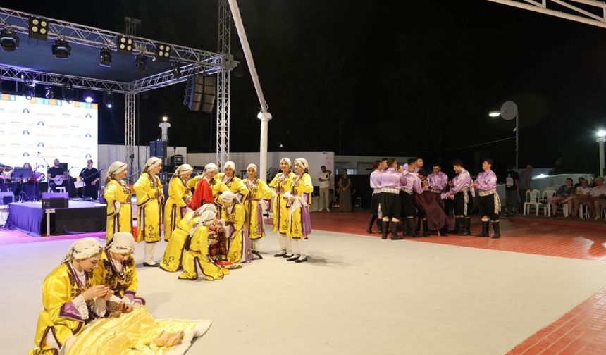 Larnakalılar İskele’de buluştu