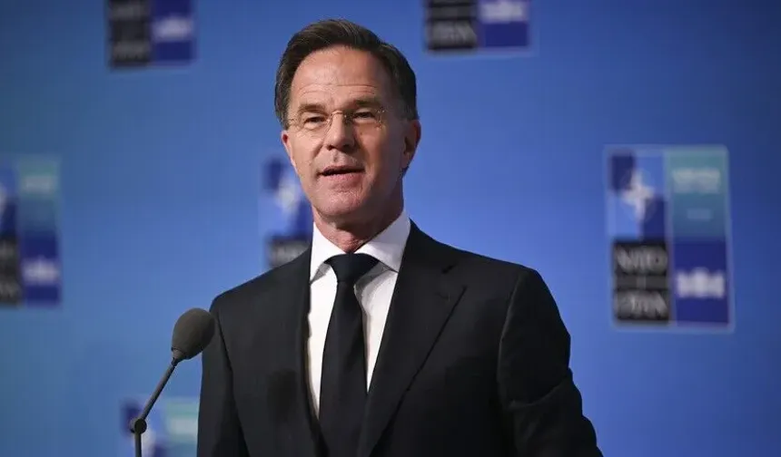 Rutte, Trump'ın İttifak'ın savunma harcamalarını artırmasındaki rolünü övdü