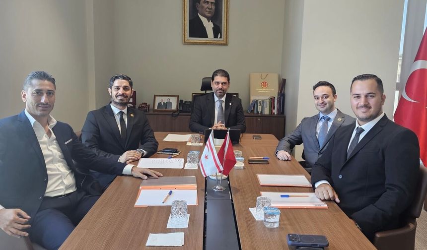 Savaşan, GİAD heyetiyle görüştü