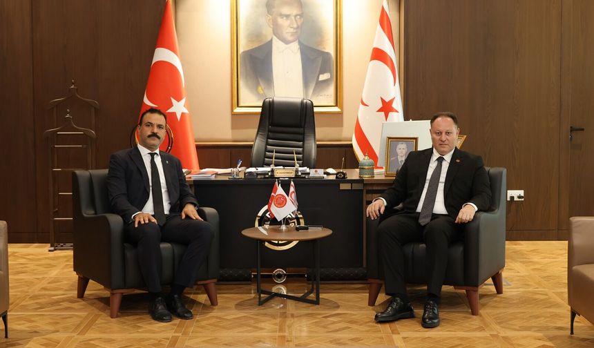 Öztürkler, Kaya’yı kabul etti