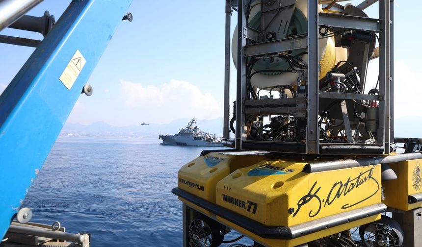 Kayıp 16 kişiyi arama çalışmaları aralıksız sürüyor