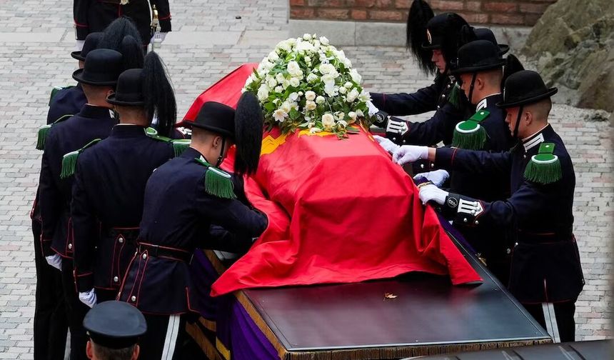 Norveç Kralı 5. Harald için Oslo'da cenaze töreni düzenlendi