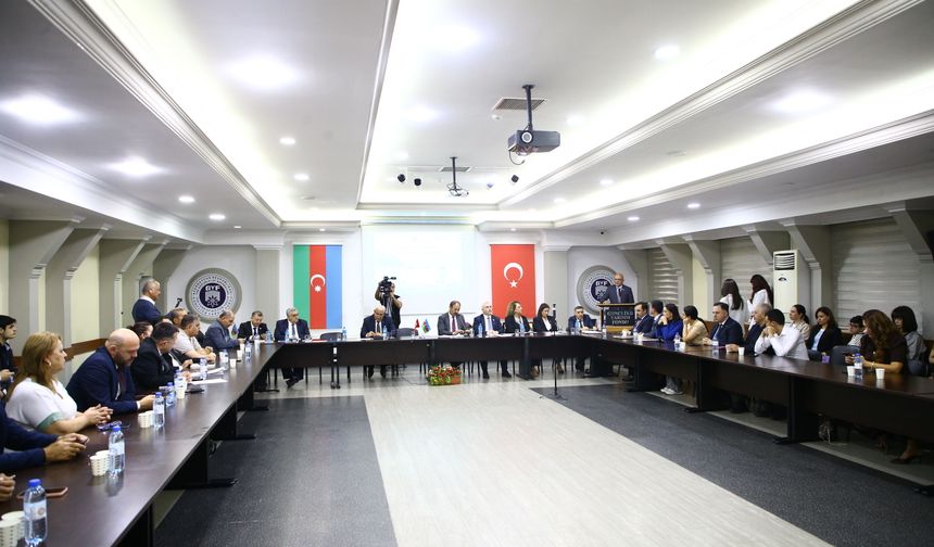 Bakü'de "Şuşa Beyannamesi'nden Türk Devletleri Teşkilatına" Konferansı düzenlendi