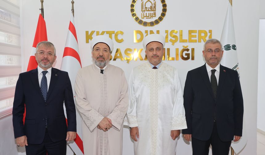 Diyanet İşleri Başkanı Arpaguş, Din İşleri Başkanı Moral'ı ziyaret etti