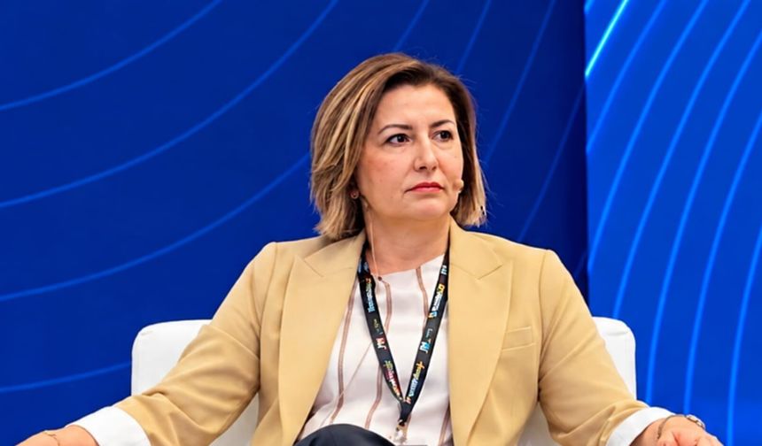 Hande Tibuk’tan KKTC turizmi için THY’ye çağrı: Uçak maliyetleri düşürülmeli