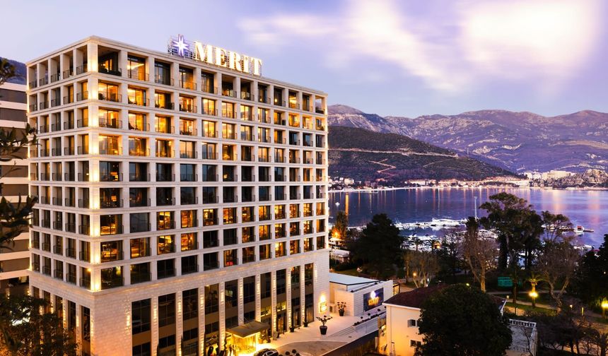 Merit Starlit’ten uluslararası başarı: Karadağ’ın en iyi oteli unvanını ikinci kez kazandı