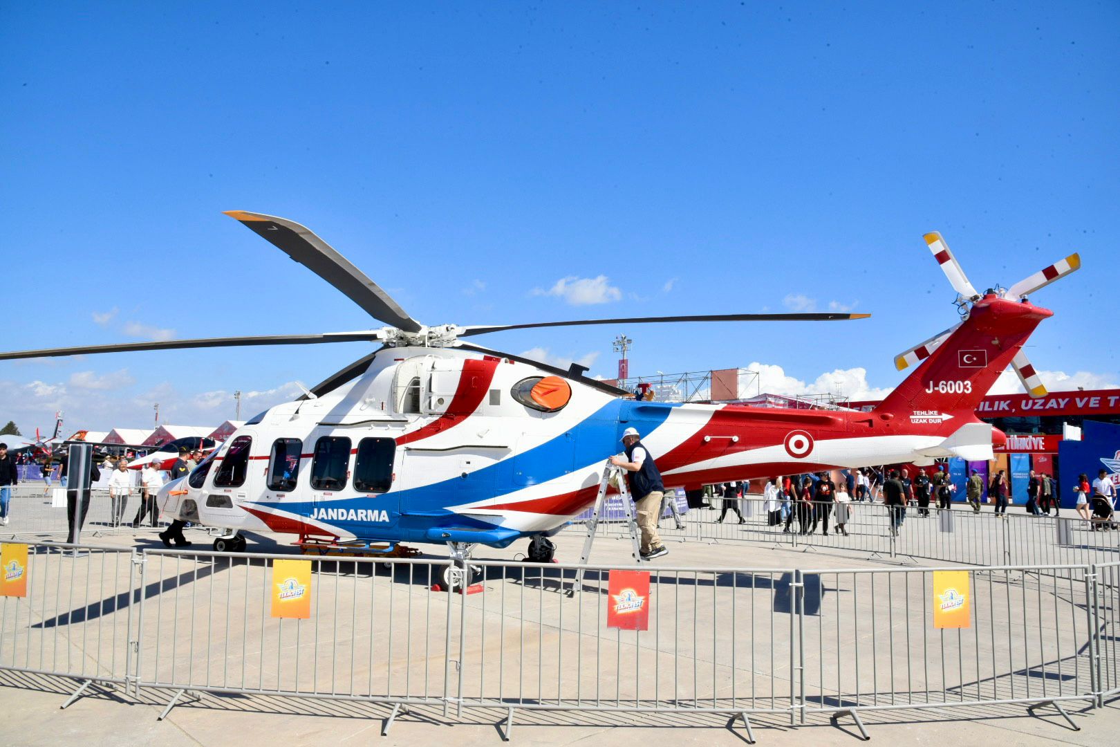 1746091336064Teknofest Ucus Gösteri̇leri̇ (2)