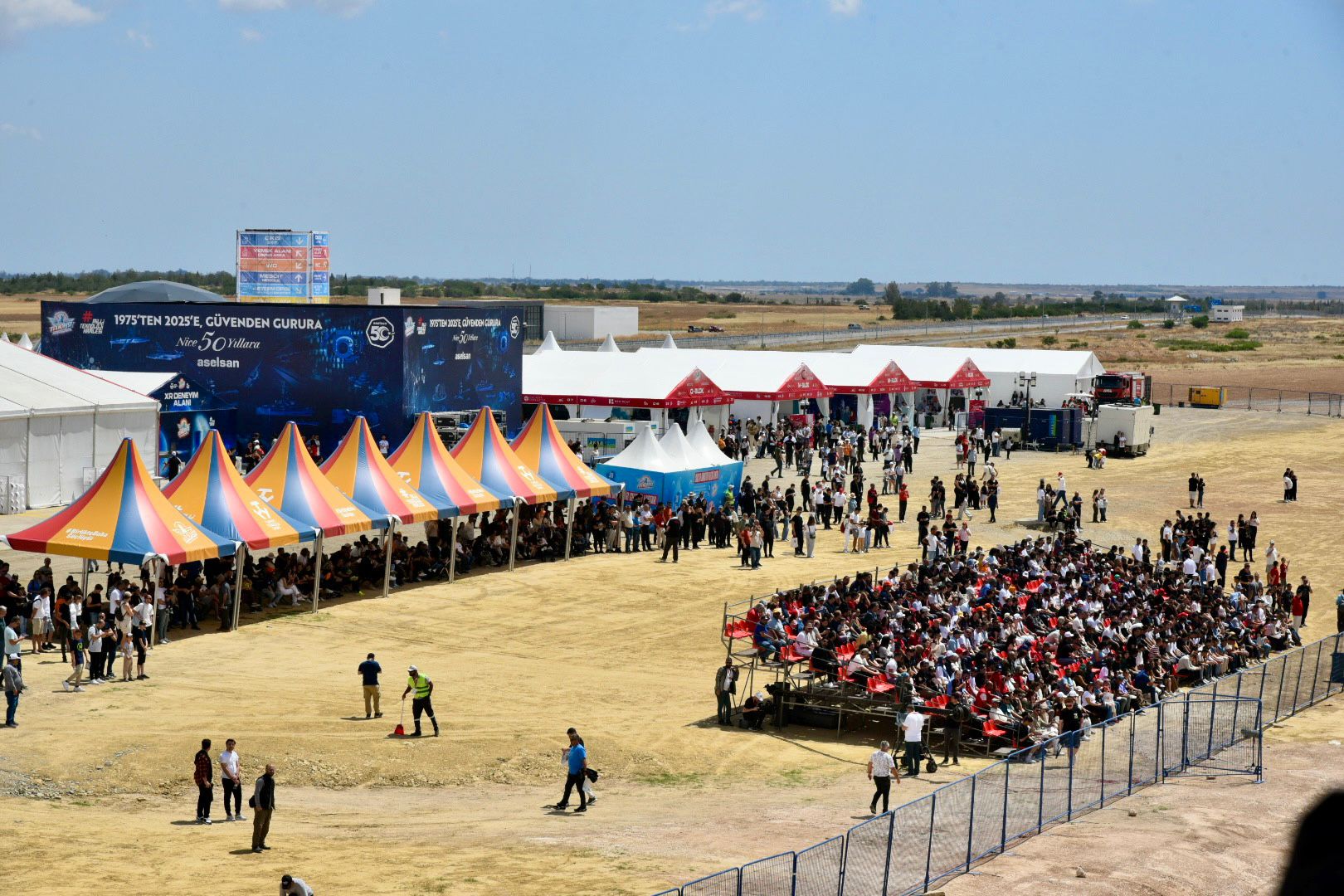 1746091336087Teknofest Ucus Gösteri̇leri̇ (17)