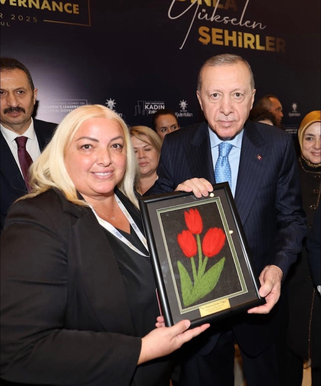 595176921 878727984504634 692391