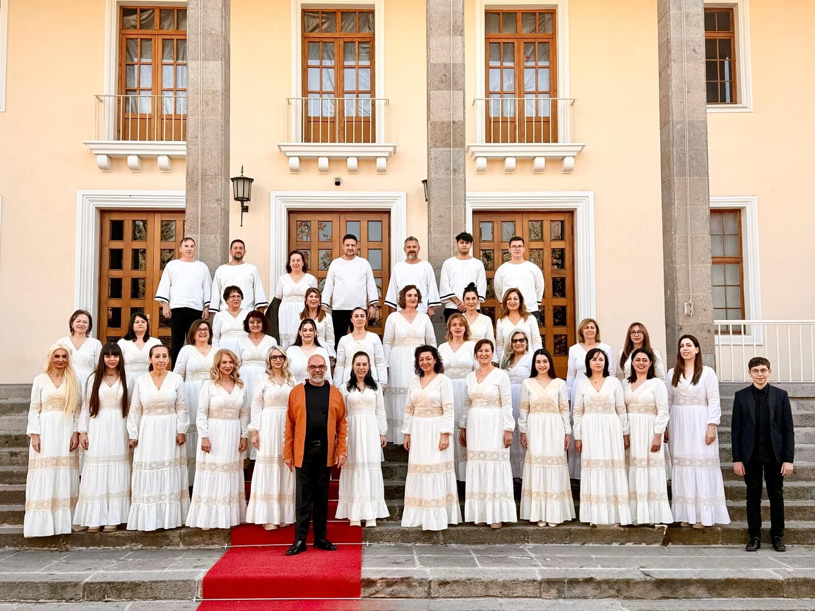 1773212060229Sonare Çoksesli Kor