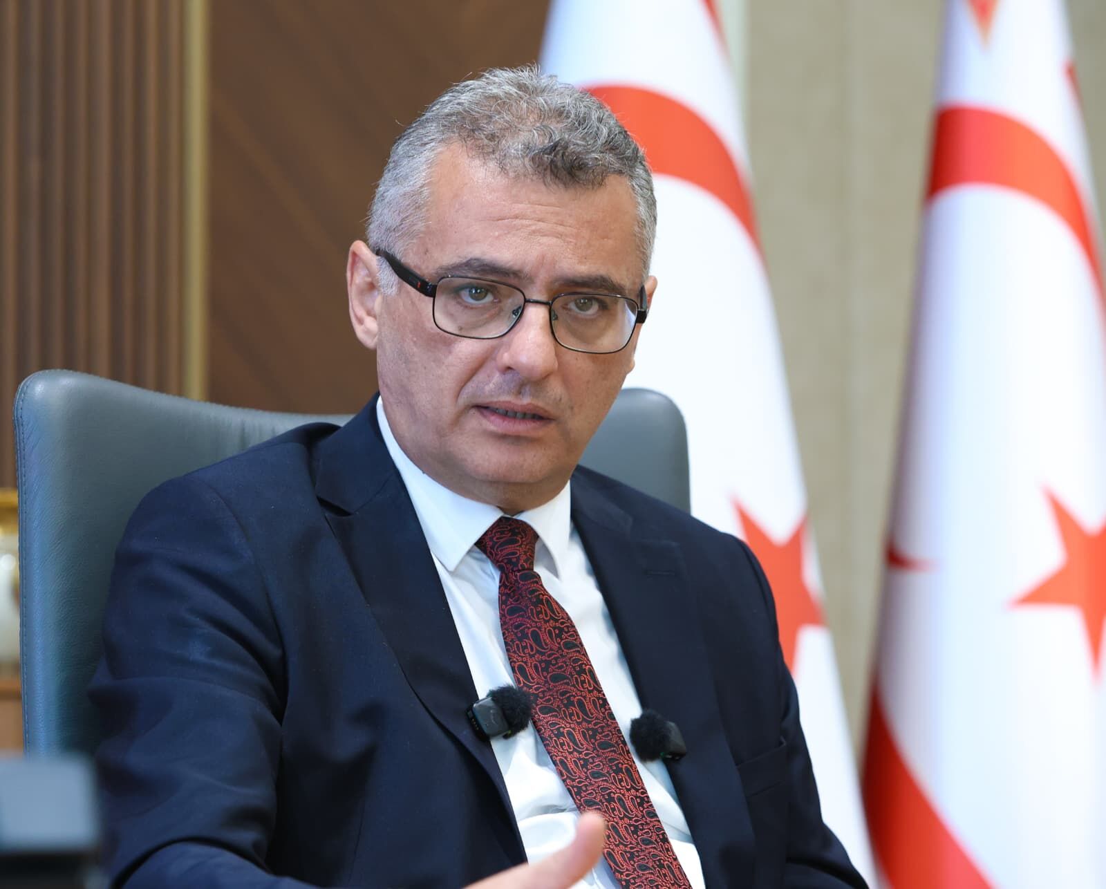 Erhürman Yine Sakin Kaldı