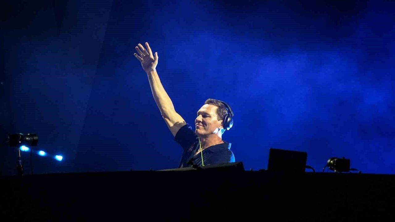 Dj Tiesto Istanbulda Sahneye Cik